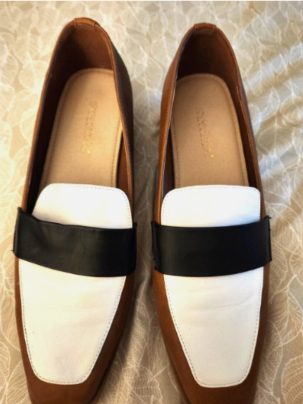 Preppy Loafers Womens 9 Brown White Black Colorblock Classic Shoedazzle NORA